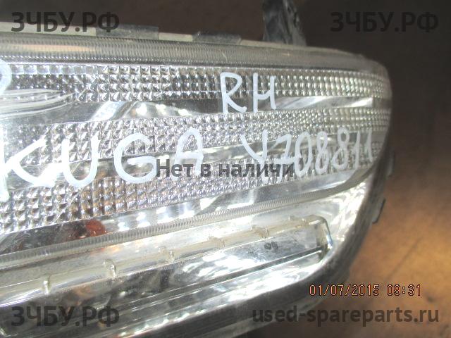Ford Kuga 2 ПТФ правая