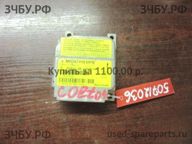 Mitsubishi Colt 6 (Z30) Блок управления AirBag (блок активации SRS)