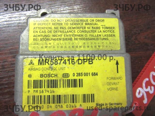 Mitsubishi Colt 6 (Z30) Блок управления AirBag (блок активации SRS)