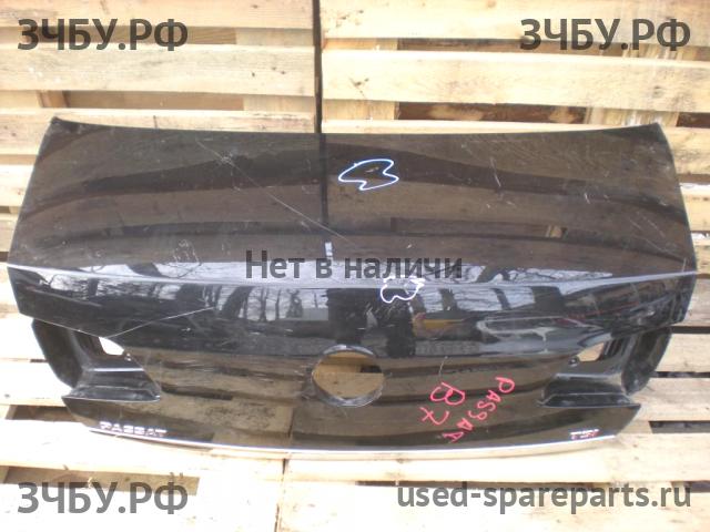 Volkswagen Passat B7 Крышка багажника