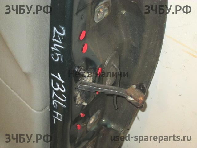 Chrysler Voyager/Caravan 3 Ограничитель двери