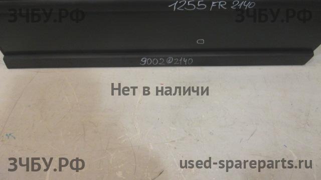 Volkswagen Passat B5 Молдинг двери передней правой