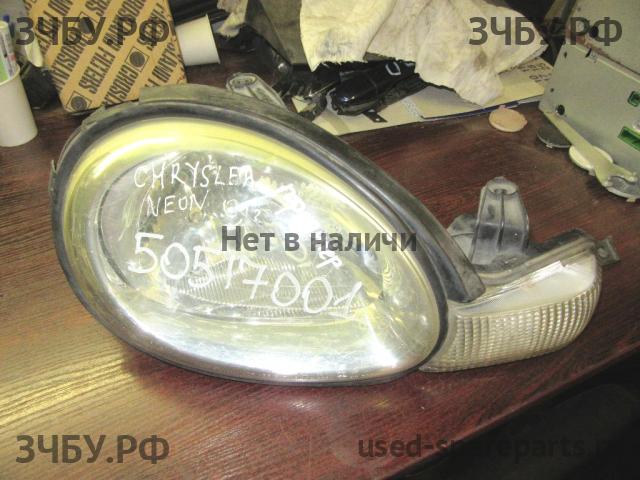 Dodge Neon 2 Фара правая
