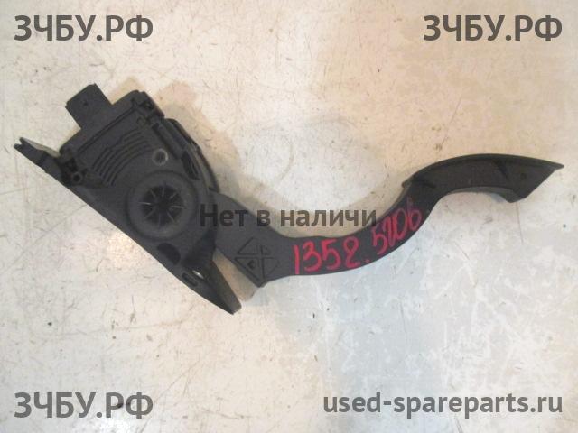 Ford Focus 3 Педаль газа