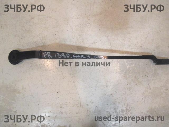 Ford Focus 3 Поводок стеклоочистителя передний