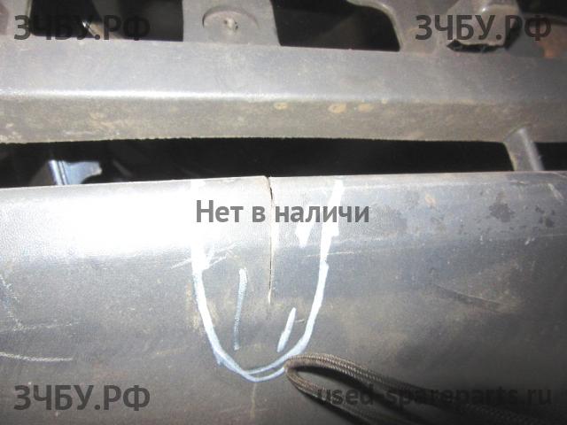 Toyota RAV 4 (1) Бампер передний