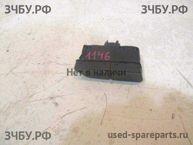 Ford Focus 3 Кнопка обогрева заднего стекла