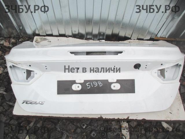 Ford Focus 3 Крышка багажника