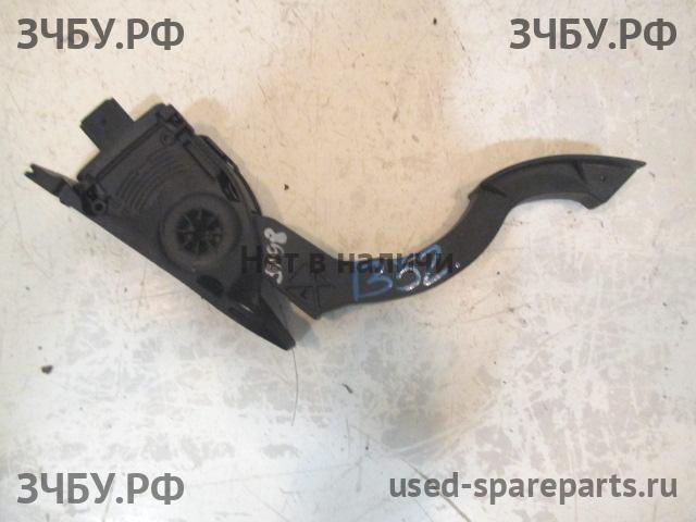 Ford Focus 3 Педаль газа