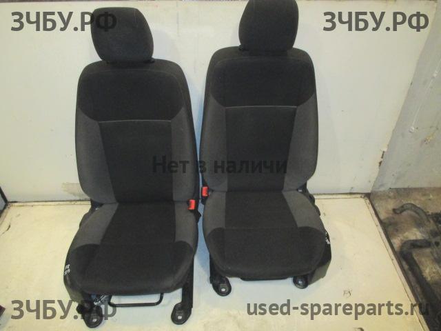 Ford Focus 3 Сиденья (комплект)