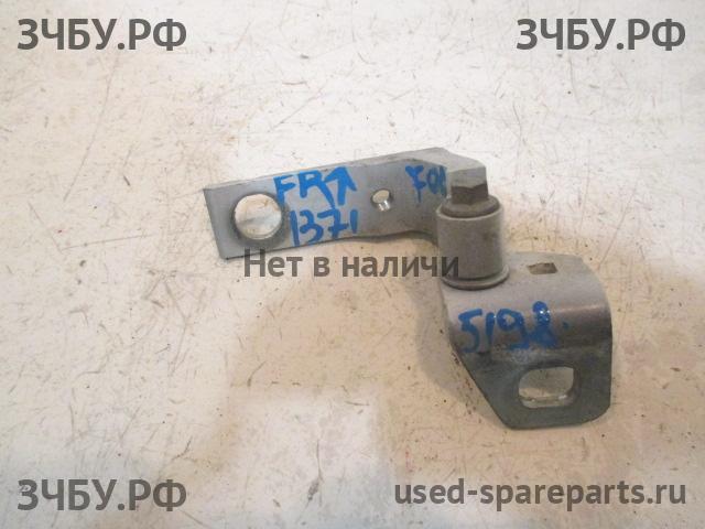 Ford Focus 3 Петля двери передней правой