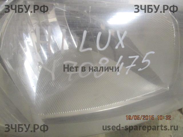 Toyota Hi Lux (3) Pick Up Фара правая