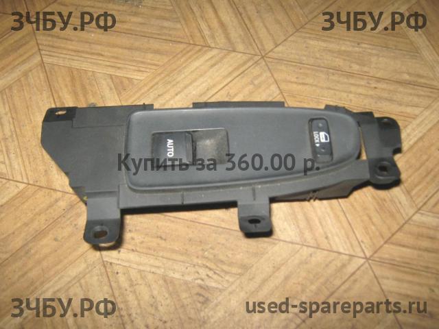 Lexus GS (3) 300/400/430 Кнопка стеклоподъемника передняя правая