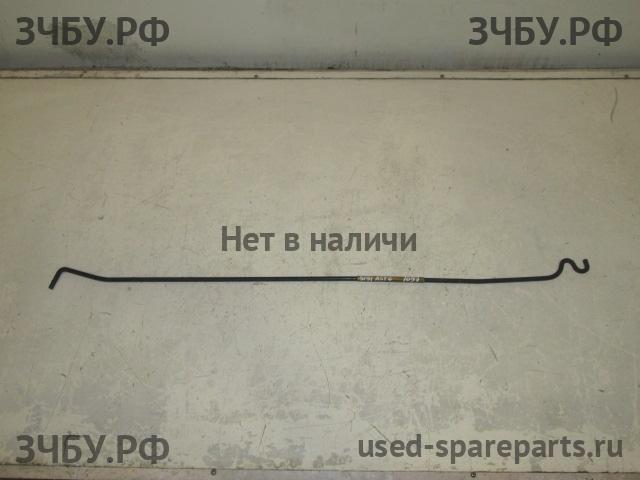 Opel Astra G Держатель капота (Упор капота)