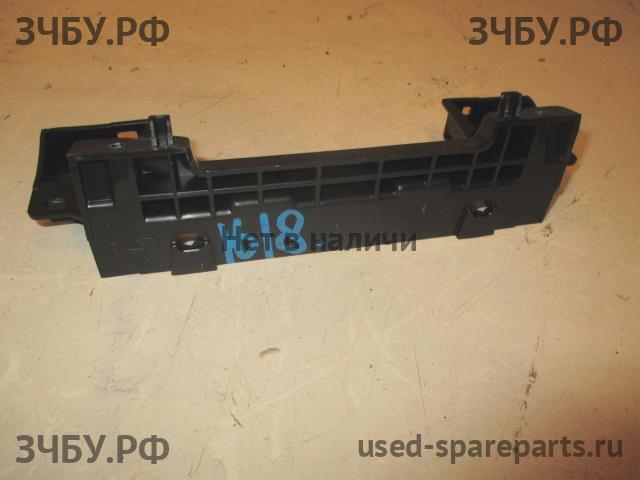 Ford Focus 3 Кронштейн