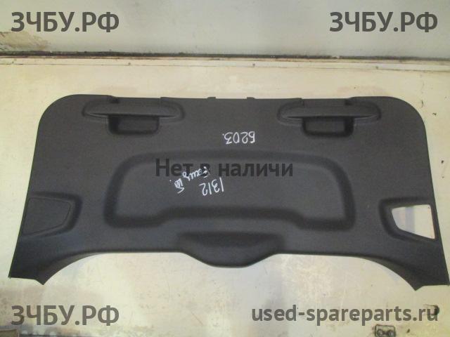 Ford Focus 3 Обшивка двери багажника