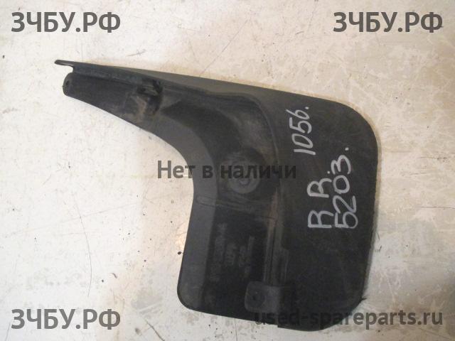 Ford Focus 3 Брызговик задний правый