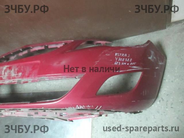 Opel Astra J Бампер передний