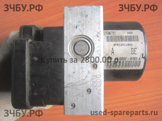 Ford Focus 2 Блок ABS (насос)