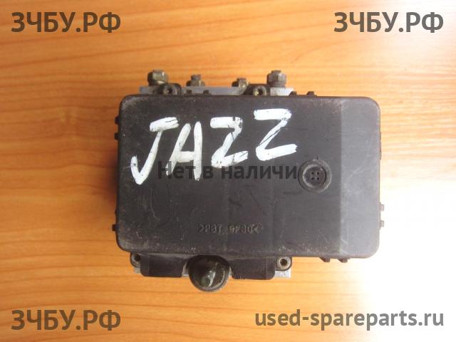 Honda Jazz 1 Блок ABS (насос)