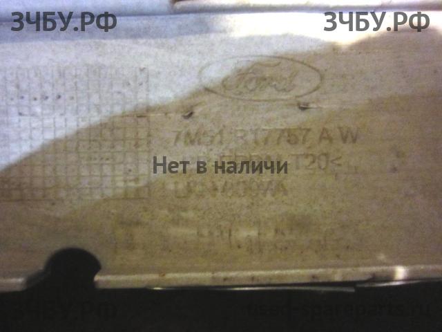 Ford C-MAX 1 Бампер передний