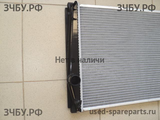 Toyota RAV 4 (3) Радиатор основной (охлаждение ДВС)