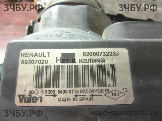 Renault Megane 2 Фара правая