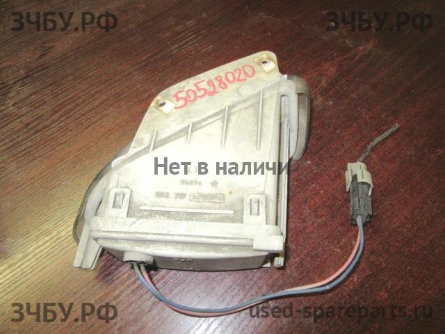 Chrysler Voyager/Caravan 3 ПТФ левая