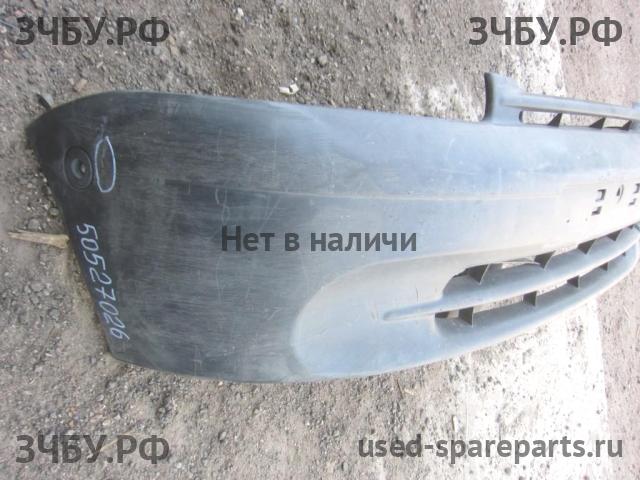 Renault Kangoo 1 Бампер передний
