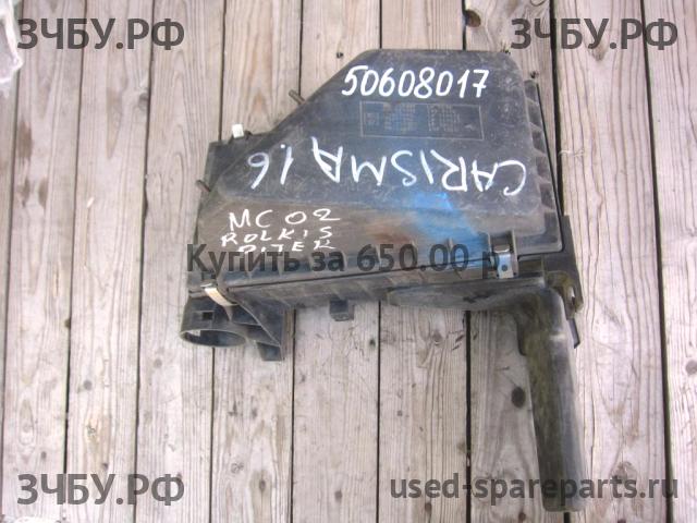 Mitsubishi Carisma (DA) 2000-> Корпус воздушного фильтра