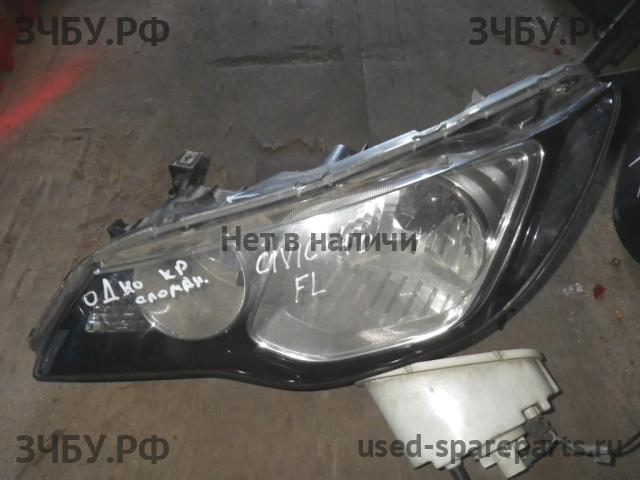 Honda Civic 8 (4D) Фара левая