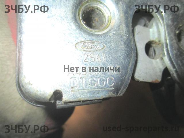 Ford Fiesta 5 Замок двери