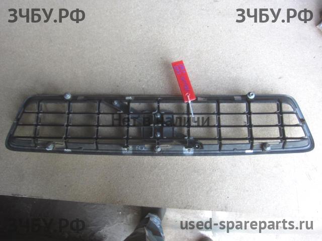 Volvo S40 (2) Решетка радиатора