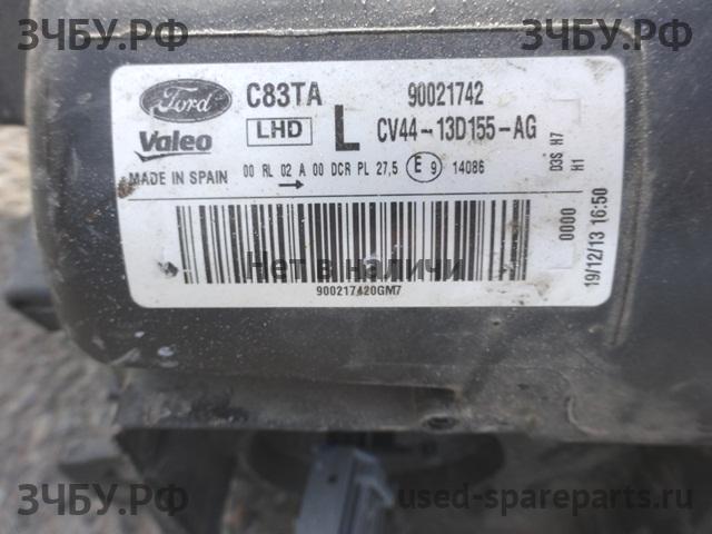 Ford Kuga 2 Фара левая