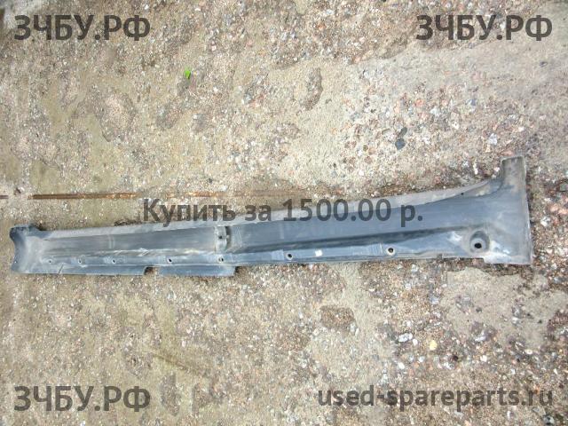 Volvo S60 (1) Накладка на порог правая