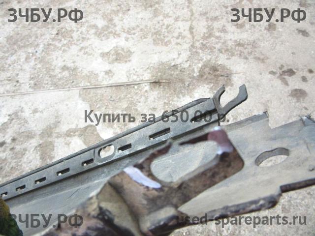 Audi Allroad quattro (1) [4BH C5] Накладка на порог правая