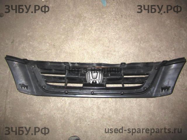 Honda CR-V 1 Решетка радиатора