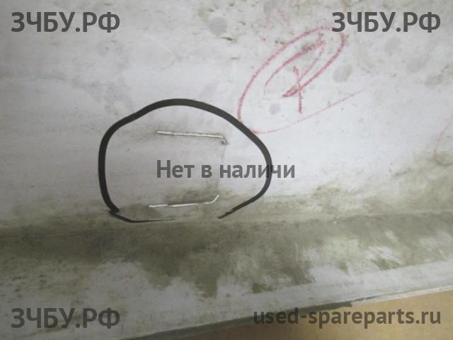 Mitsubishi Pajero/Montero Sport 2 (KH) Накладка на дверь багажника