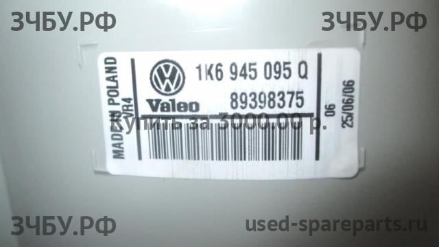 Volkswagen Golf 5 Фонарь левый
