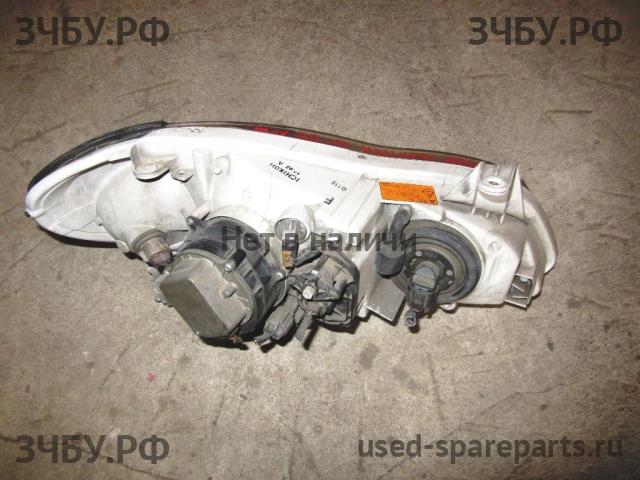 Nissan Maxima 3 (CA33) Фара левая