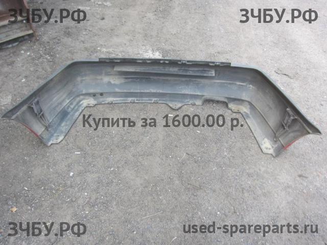 Volkswagen Golf 3 Бампер задний