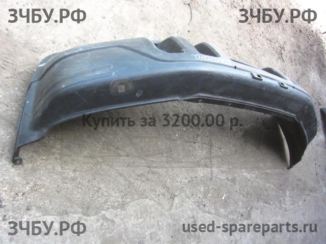 Honda CR-V 1 Бампер передний