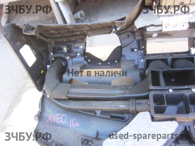 Chevrolet Aveo 2 (T250) Торпедо