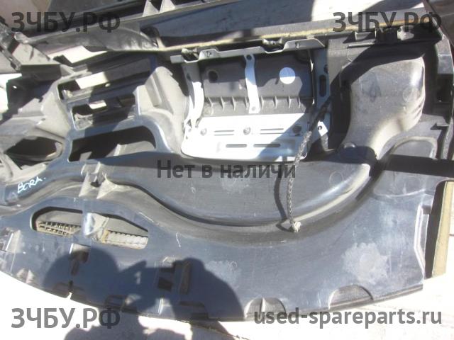 Volkswagen Jetta 4/Bora [1J2] Торпедо