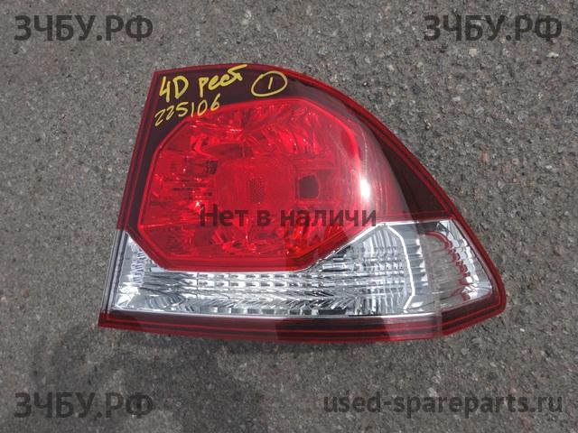 Honda Civic 8 (4D) Фонарь правый