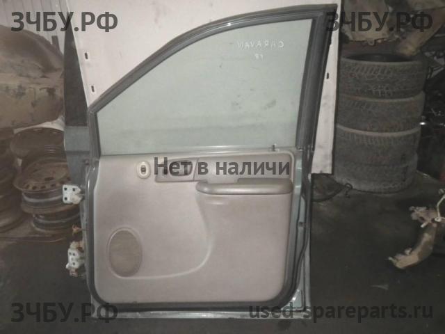 Chrysler Voyager/Caravan 4 Обшивка двери передней правой
