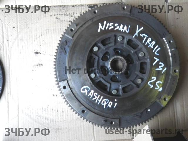 Nissan X-Trail 2 (T31) Маховик