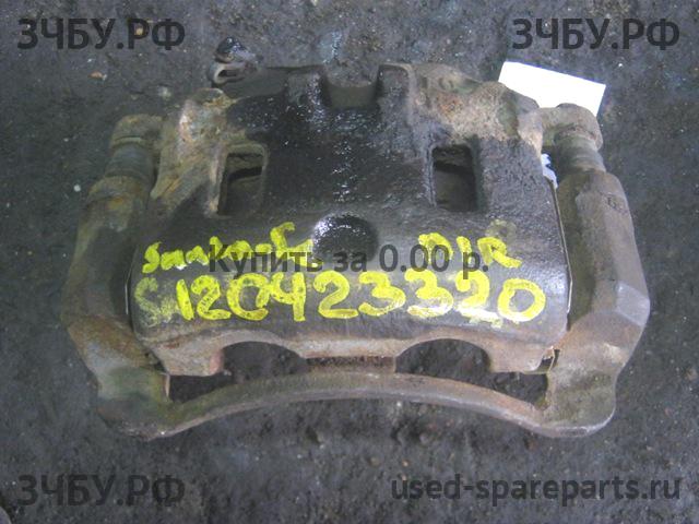 Hyundai Santa Fe 1 (SM) Суппорт передний правый (в сборе со скобой)