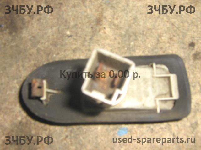Nissan Almera 16 Указатель поворота в крыло (повторитель)