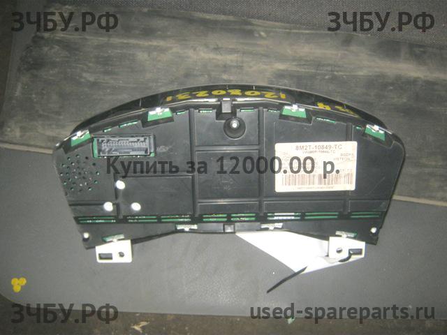 Ford Mondeo 4 Панель приборов